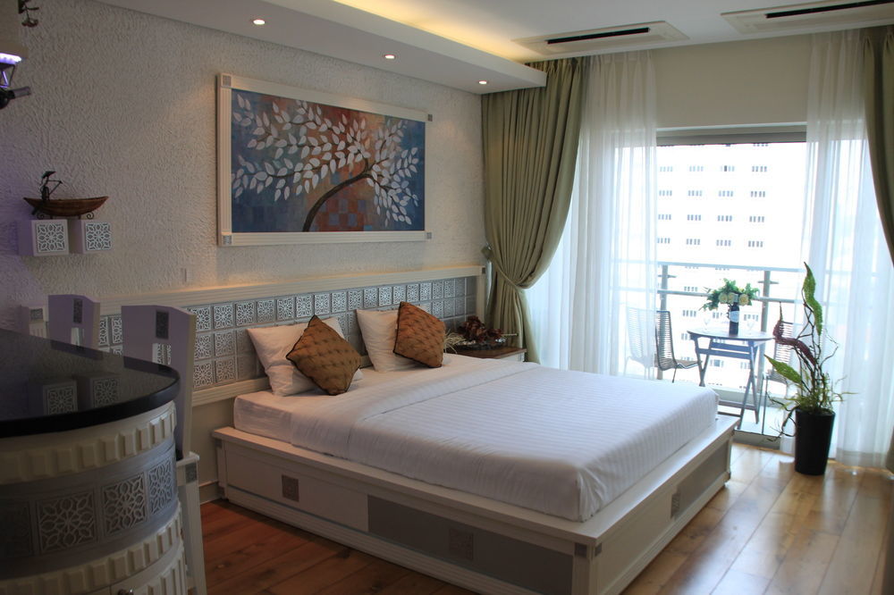 Gold Coast Nha Trang By Holi Apartment Exterior photo